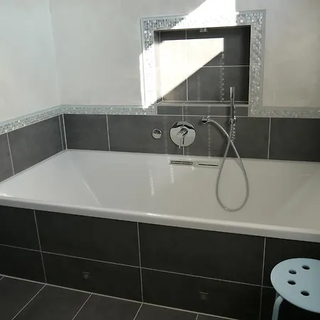 Apartamento Ferienwohnung Allerwelt